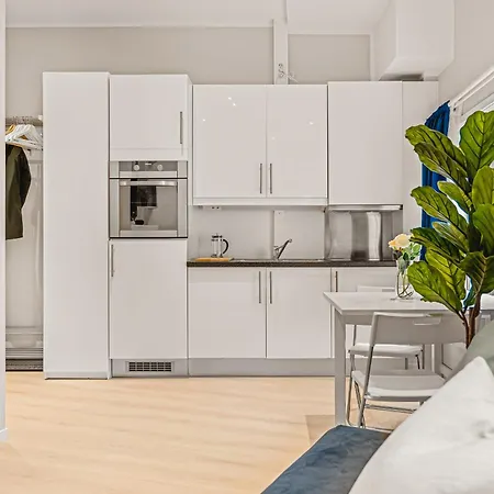 公寓 Dinbnb I At City Centre With Roof Terrace *